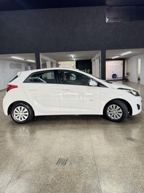 HYUNDAI HB 20 Hatch 1.0 12V 4P FLEX COMFORT, Foto 10