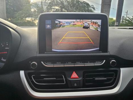 HYUNDAI HB 20 Hatch 1.0 12V 4P FLEX TGDI TURBO COMFORT AUTOM�TICO, Foto 14