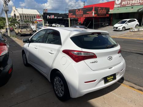 HYUNDAI HB 20 Hatch 1.6 16V 4P FLEX COMFORT, Foto 4