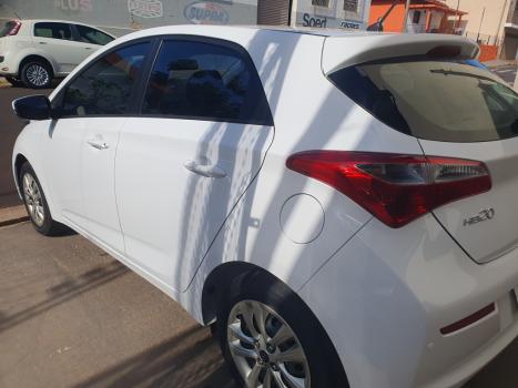 HYUNDAI HB 20 Hatch 1.0 12V 4P FLEX COMFORT PLUS, Foto 4