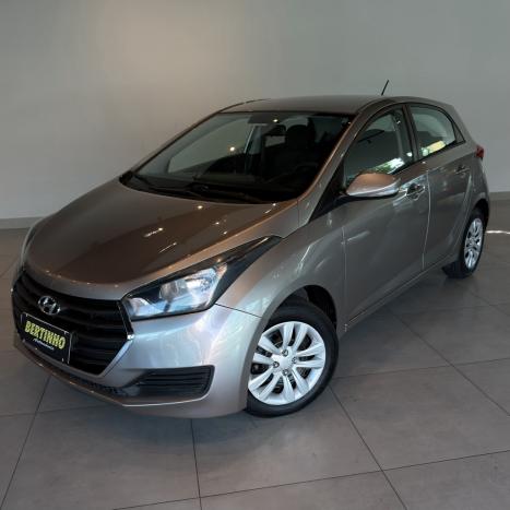 HYUNDAI HB 20 Hatch , Foto 1