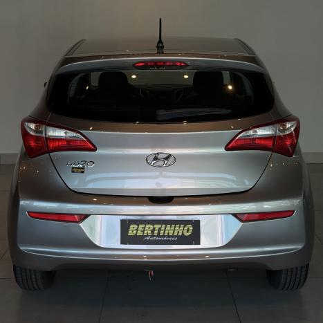 HYUNDAI HB 20 Hatch , Foto 6