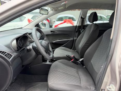 HYUNDAI HB 20 Hatch 1.0 12V 4P FLEX UNIQUE, Foto 10