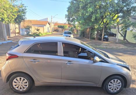 HYUNDAI HB 20 Hatch 1.0 12V 4P FLEX UNIQUE, Foto 6