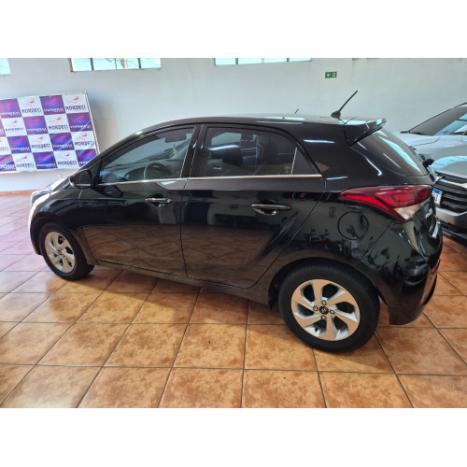 HYUNDAI HB 20 Hatch 1.6 16V 4P FLEX COMFORT PLUS AUTOM�TICO, Foto 2