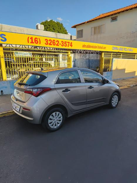 HYUNDAI HB 20 Hatch 1.0 12V 4P FLEX UNIQUE, Foto 6