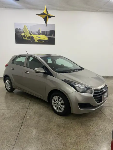 HYUNDAI HB 20 Hatch 1.0 12V 4P FLEX COMFORT, Foto 4