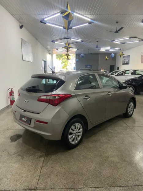 HYUNDAI HB 20 Hatch 1.0 12V 4P FLEX COMFORT, Foto 8