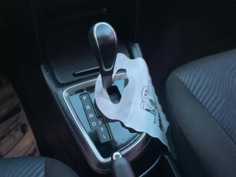 HYUNDAI HB 20 Hatch 1.6 16V 4P FLEX COMFORT PLUS AUTOM�TICO, Foto 5