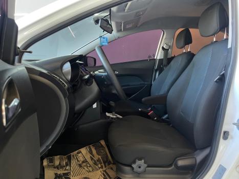 HYUNDAI HB 20 Hatch 1.6 16V 4P FLEX COMFORT PLUS AUTOM�TICO, Foto 8