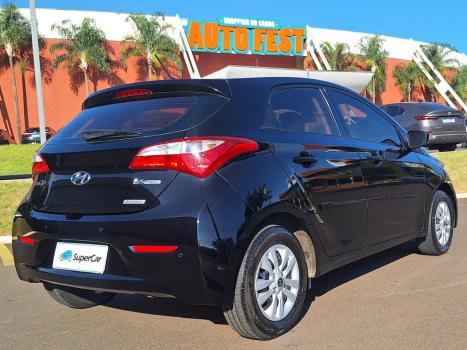 HYUNDAI HB 20 Hatch 1.6 16V 4P COMFORT FLEX AUTOM�TICO, Foto 4