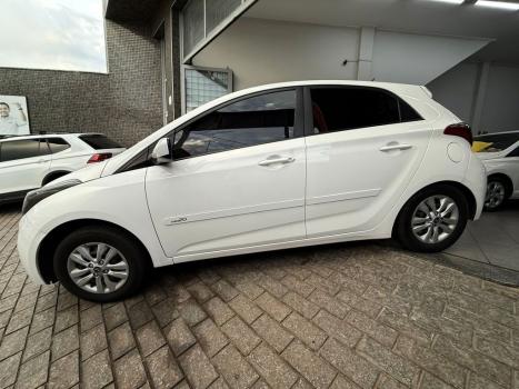 HYUNDAI HB 20 Hatch 1.0 12V 4P FLEX UNIQUE, Foto 4