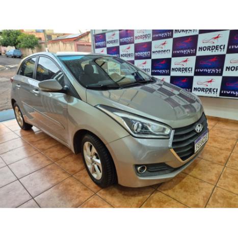 HYUNDAI HB 20 Hatch 1.6 16V 4P PREMIUM FLEX AUTOM�TICO, Foto 4
