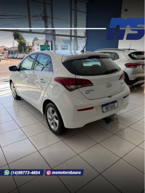 HYUNDAI HB 20 Hatch 1.6 16V 4P PREMIUM FLEX AUTOM�TICO, Foto 4