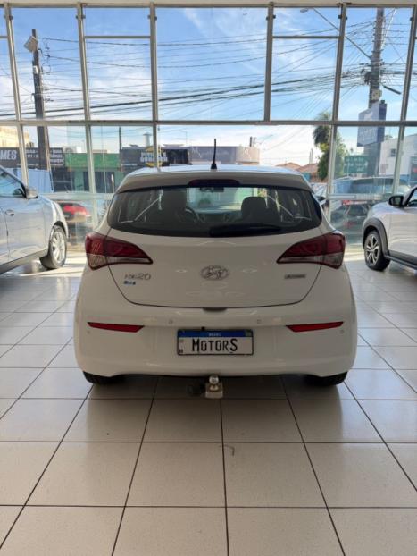 HYUNDAI HB 20 Hatch 1.6 16V 4P PREMIUM FLEX AUTOM�TICO, Foto 5