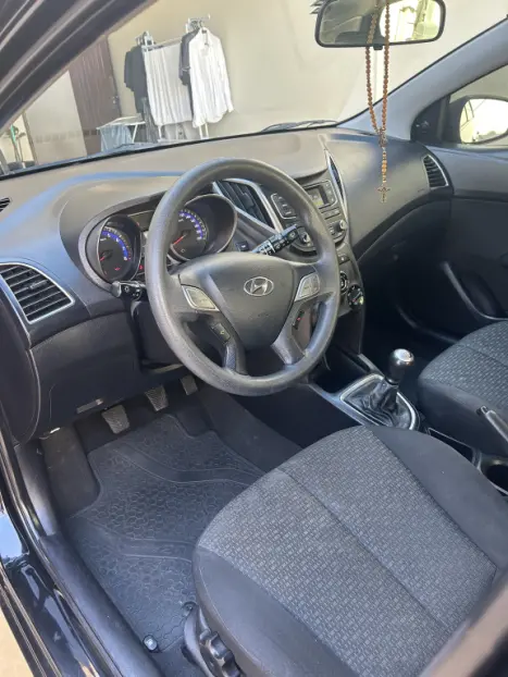 HYUNDAI HB 20 Hatch 1.0 12V 4P FLEX UNIQUE, Foto 9