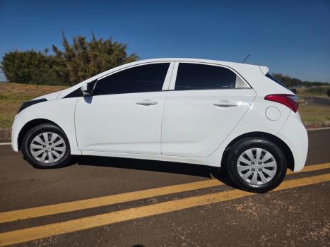 HYUNDAI HB 20 Hatch , Foto 4