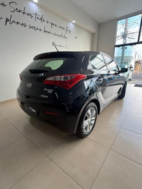 HYUNDAI HB 20 Hatch 1.6 16V 4P PREMIUM FLEX AUTOM�TICO, Foto 3