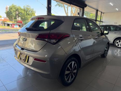 HYUNDAI HB 20 Hatch 1.6 16V 4P PREMIUM FLEX AUTOM�TICO, Foto 5