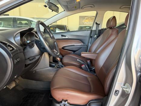 HYUNDAI HB 20 Hatch 1.6 16V 4P PREMIUM FLEX AUTOM�TICO, Foto 13