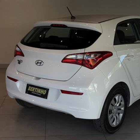 HYUNDAI HB 20 Hatch 1.0 12V 4P FLEX COMFORT PLUS, Foto 16