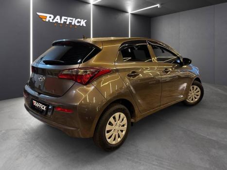 HYUNDAI HB 20 Hatch 1.0 12V 4P FLEX UNIQUE, Foto 4