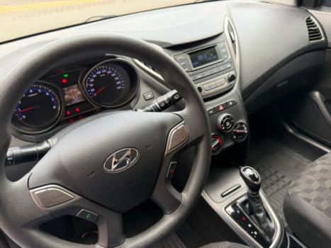HYUNDAI HB 20 Hatch 1.6 16V 4P FLEX COMFORT PLUS AUTOM�TICO, Foto 8