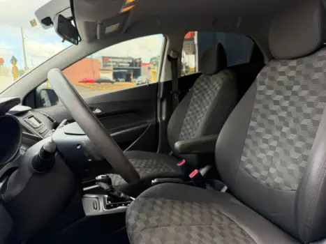 HYUNDAI HB 20 Hatch 1.6 16V 4P FLEX COMFORT PLUS AUTOM�TICO, Foto 12