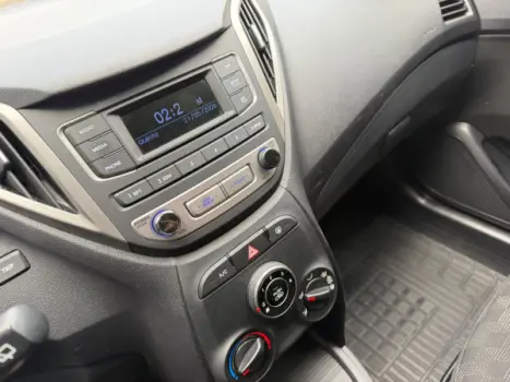 HYUNDAI HB 20 Hatch 1.6 16V 4P FLEX COMFORT PLUS AUTOM�TICO, Foto 13