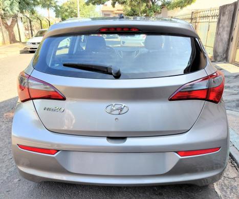HYUNDAI HB 20 Hatch 1.0 12V 4P FLEX UNIQUE, Foto 4