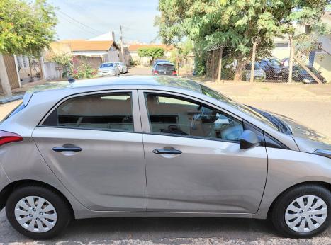 HYUNDAI HB 20 Hatch 1.0 12V 4P FLEX UNIQUE, Foto 6