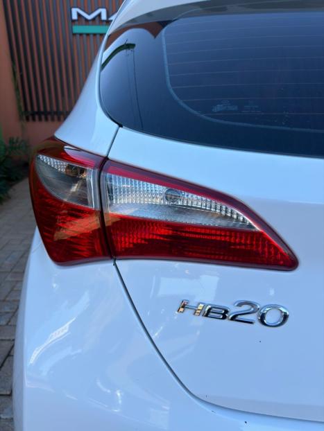 HYUNDAI HB 20 Hatch 1.6 16V 4P FLEX COMFORT PLUS, Foto 10
