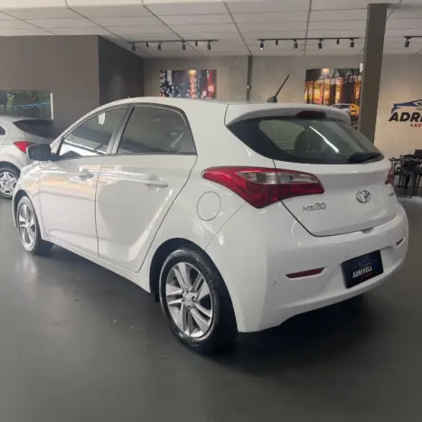 HYUNDAI HB 20 Hatch 1.6 16V 4P FLEX PREMIUM, Foto 4