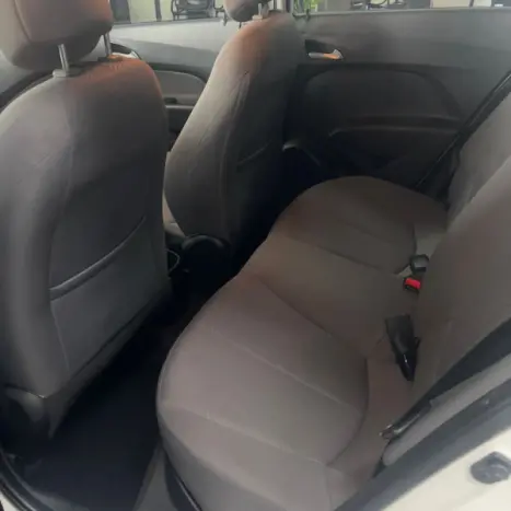 HYUNDAI HB 20 Hatch 1.6 16V 4P FLEX PREMIUM, Foto 6
