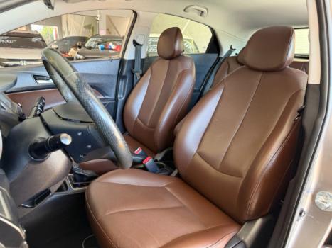 HYUNDAI HB 20 Hatch X 1.6 16V 4P PREMIUM FLEX AUTOM�TICO, Foto 15