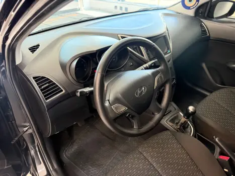 HYUNDAI HB 20 Hatch 1.0 12V 4P FLEX UNIQUE, Foto 8