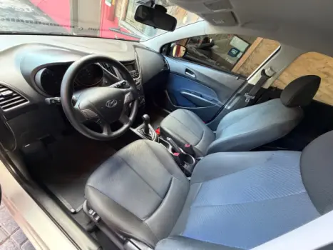 HYUNDAI HB 20 Hatch 1.6 16V 4P FLEX COMFORT PLUS, Foto 8