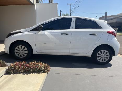 HYUNDAI HB 20 Hatch 1.0 12V 4P FLEX UNIQUE, Foto 1
