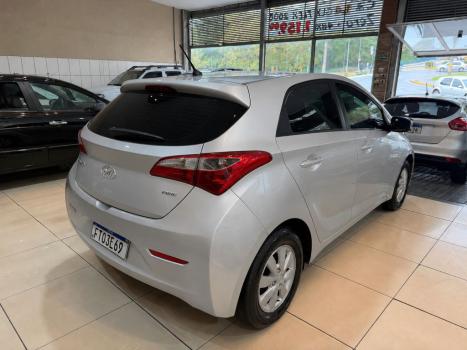 HYUNDAI HB 20 Hatch 1.0 12V 4P FLEX COMFORT, Foto 4