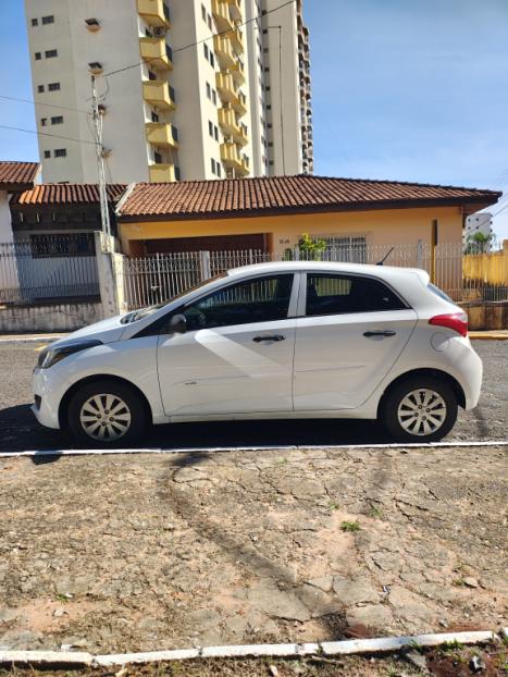 HYUNDAI HB 20 Hatch 1.0 12V 4P FLEX COMFORT, Foto 4