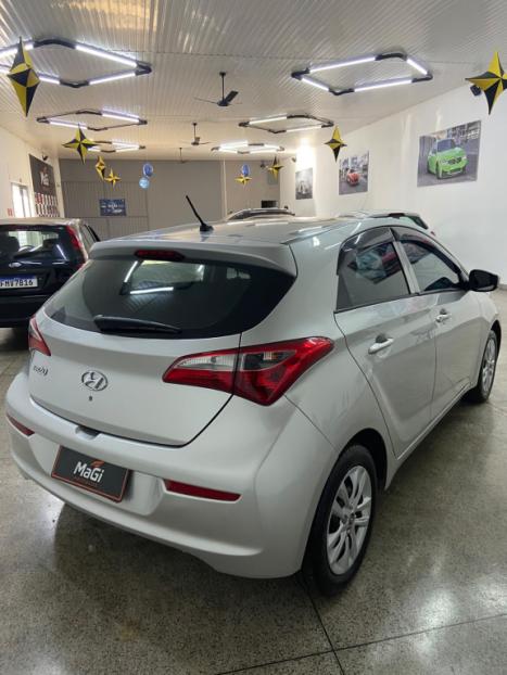 HYUNDAI HB 20 Hatch 1.0 12V 4P FLEX COMFORT, Foto 4