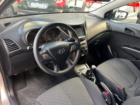 HYUNDAI HB 20 Hatch 1.0 12V 4P FLEX COMFORT PLUS, Foto 2