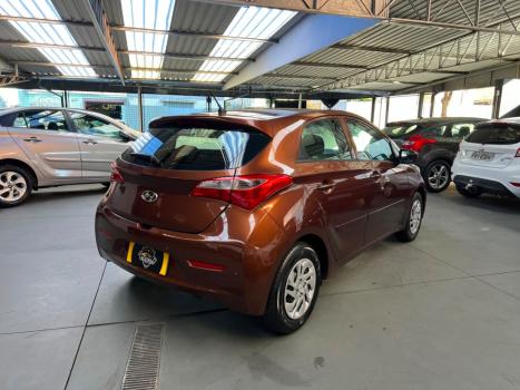 HYUNDAI HB 20 Hatch 1.6 16V 4P FLEX COMFORT PLUS, Foto 10