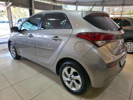 HYUNDAI HB 20 Hatch 1.6 16V 4P FLEX COMFORT STYLE AUTOM�TICO, Foto 6
