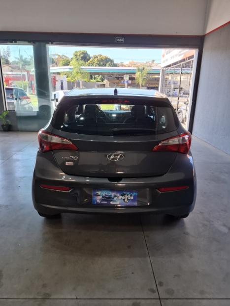 HYUNDAI HB 20 Hatch 1.0 12V 4P FLEX COMFORT PLUS, Foto 16
