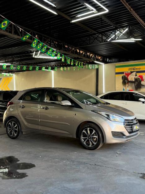 HYUNDAI HB 20 Hatch 1.6 16V 4P FLEX 1 MILLION AUTOM�TICO, Foto 6
