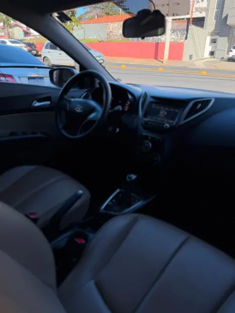 HYUNDAI HB 20 Hatch 1.6 16V 4P FLEX 1 MILLION AUTOM�TICO, Foto 15