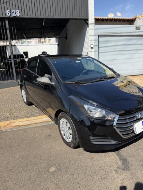 HYUNDAI HB 20 Hatch 1.0 12V 4P FLEX UNIQUE, Foto 4
