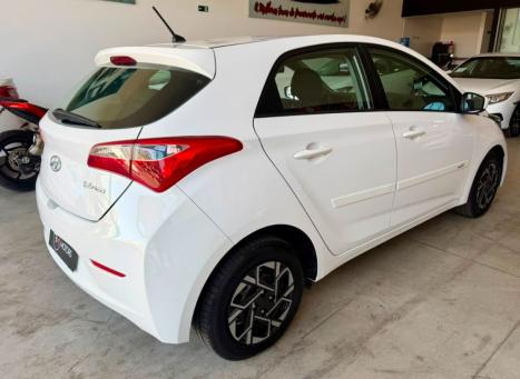 HYUNDAI HB 20 Hatch 1.6 16V 4P FLEX COMFORT PLUS, Foto 6