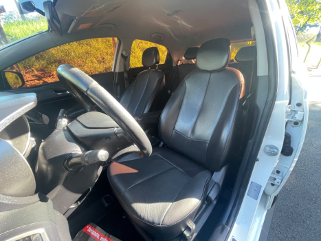 HYUNDAI HB 20 Hatch X 1.6 16V 4P PREMIUM FLEX AUTOM�TICO, Foto 11